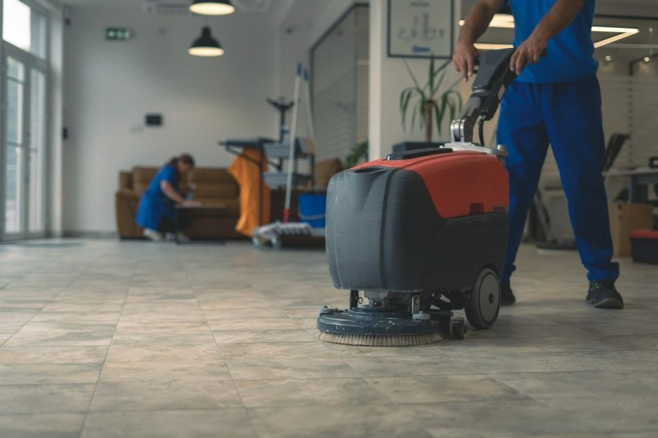 HARDWOOD FLOOR RESTORATION