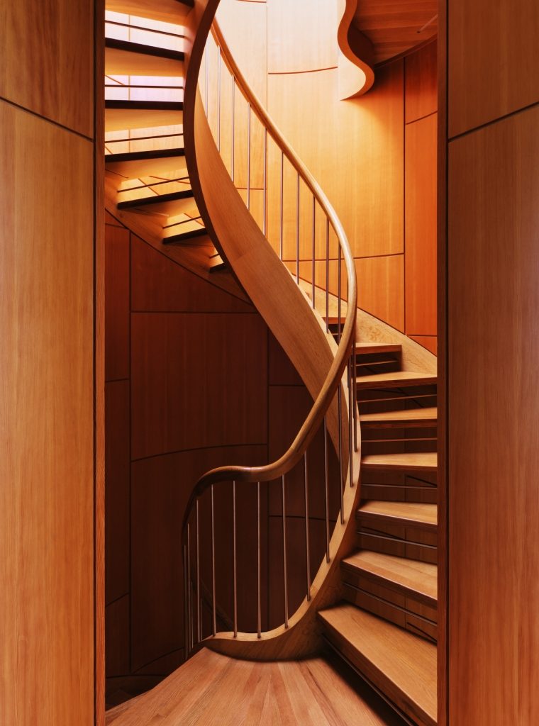 Transform Your Staircase with Hardwood in Houston, TX - Houston Flooring Company TX